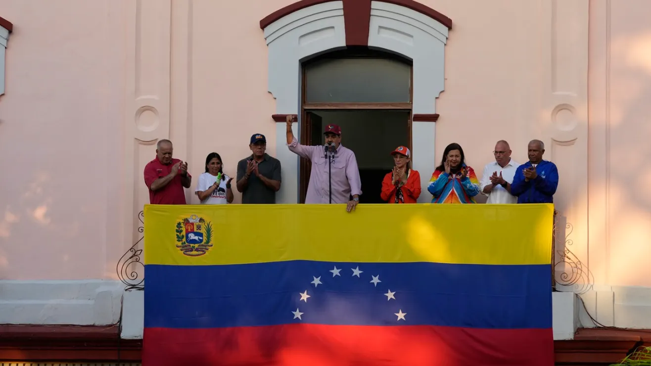 Aviones, mansiones y joyas: esta es la lista de $700 millones que EE.UU. ha confiscado a Nicolás Maduro