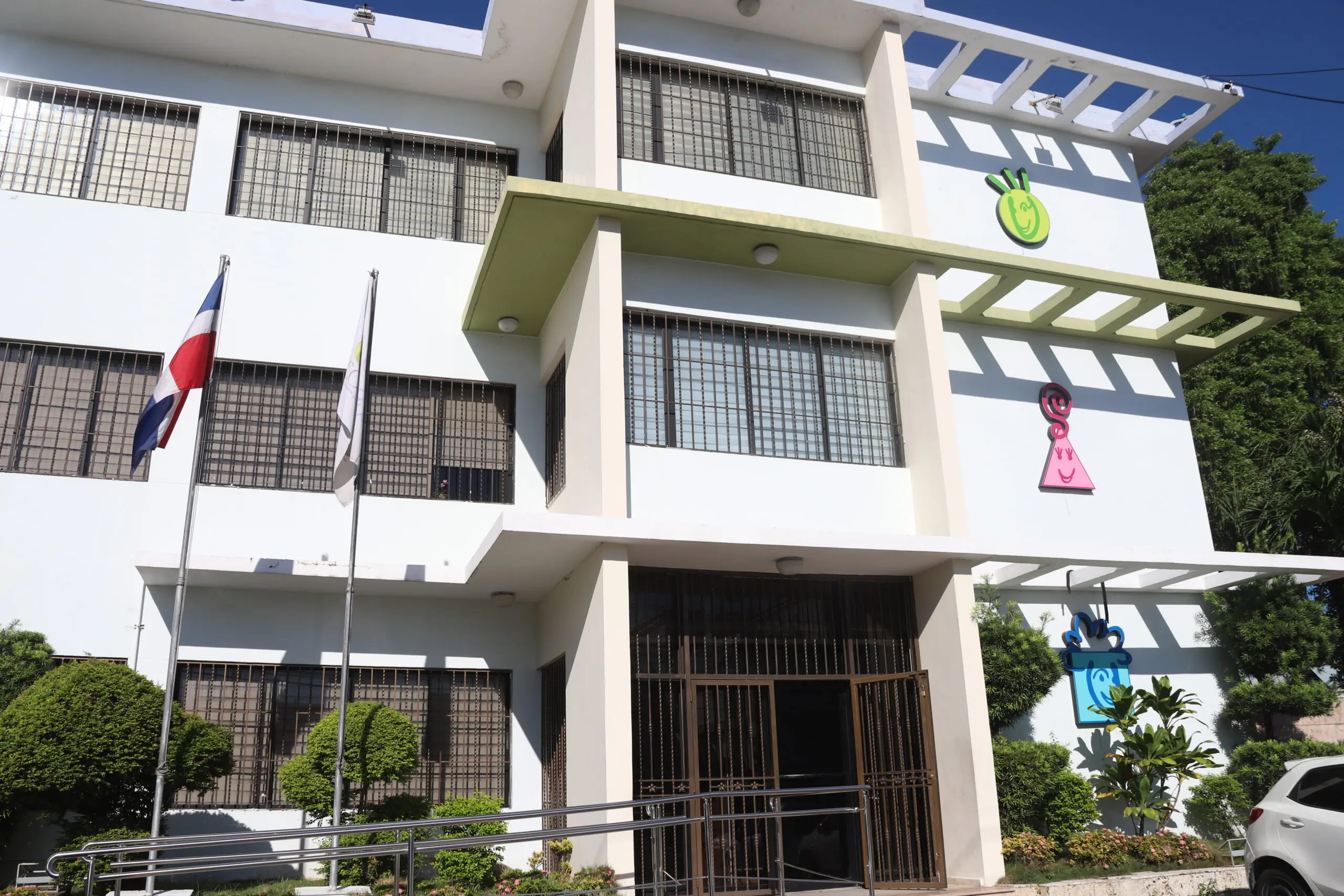 Conani asegura no fue alertado sobre vejaciones a la niña que luego murió en Los Guandules