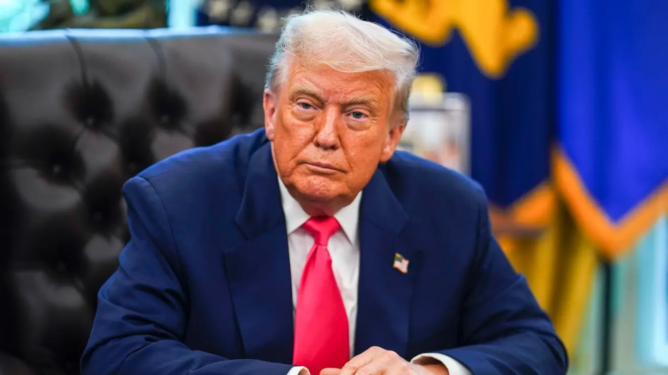 Trump plantea incluir a líderes europeos en posible cumbre con Putin y Zelenski