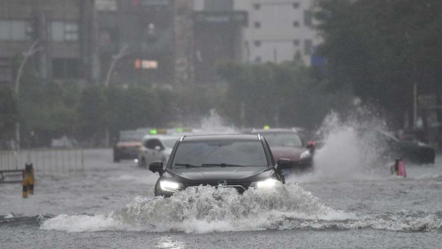 El tifón Tapah toca tierra en el sur de China tras provocar suspensión de clases