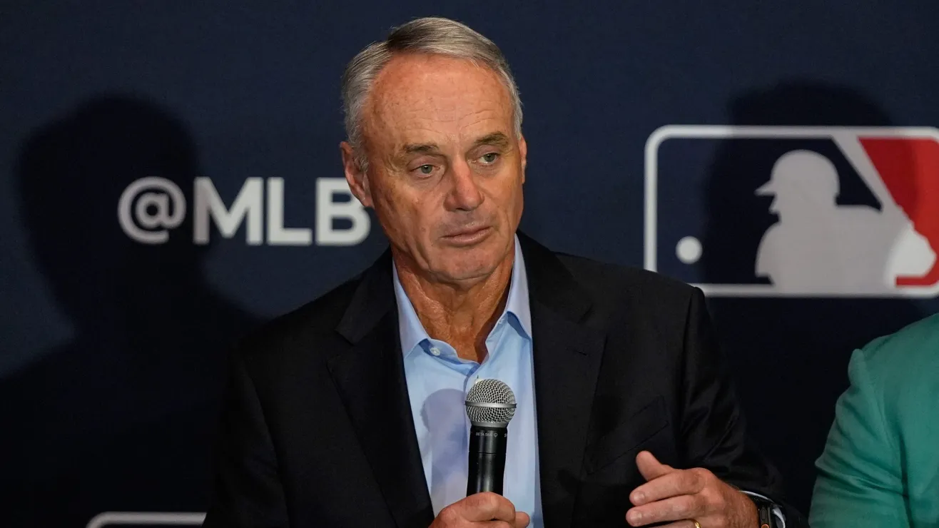 Rob Manfred espera que jugadores de MLB participen en Los Ángeles 2028: “Estamos cerca de un acuerdo”