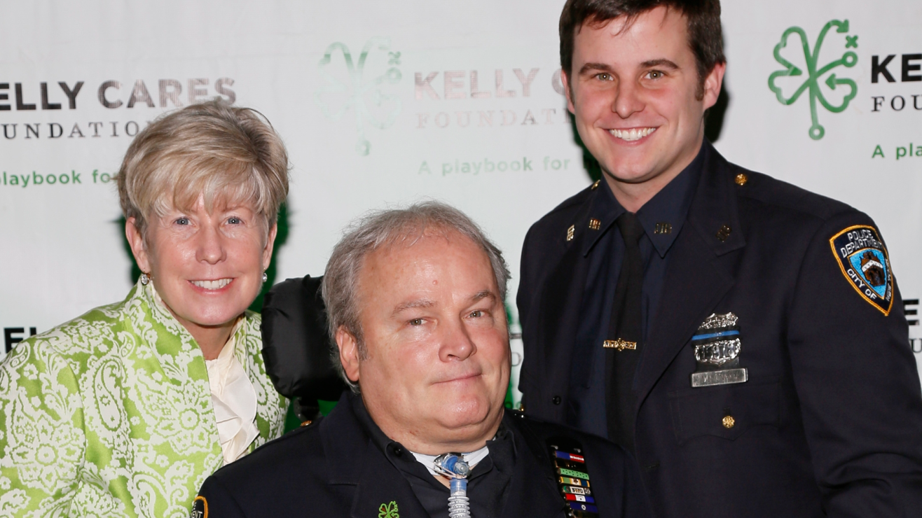 La Academia de Policía de Nueva York llevará el nombre del detective Steven McDonald en honor a su legado