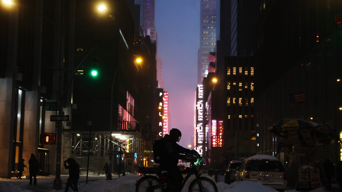 ¿Qué significa una tormenta ventisca en Nueva York? Emiten la primera alerta en nueve años