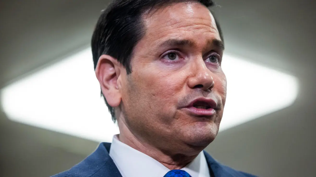 Gobierno de Trump contratará aviones para sacar a estadounidenses de Medio Oriente