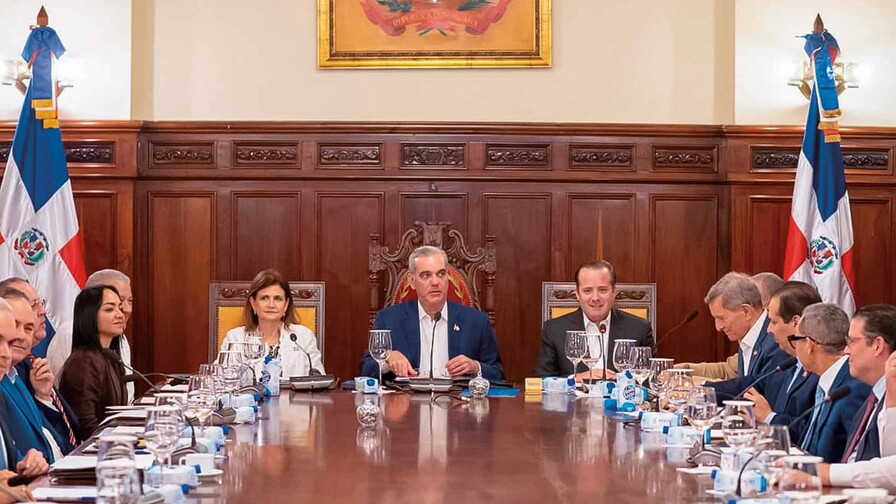 La guerra en Medio Oriente obliga al Gobierno a recalcular las medidas económicas