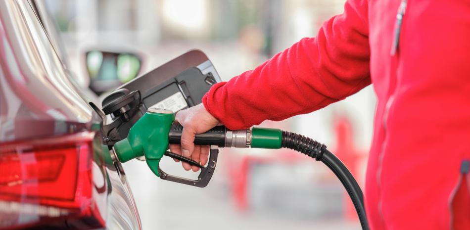 El petróleo de Texas baja a 70,91 dólares; Trump dice que mÔs le vale que bajen la gasolina