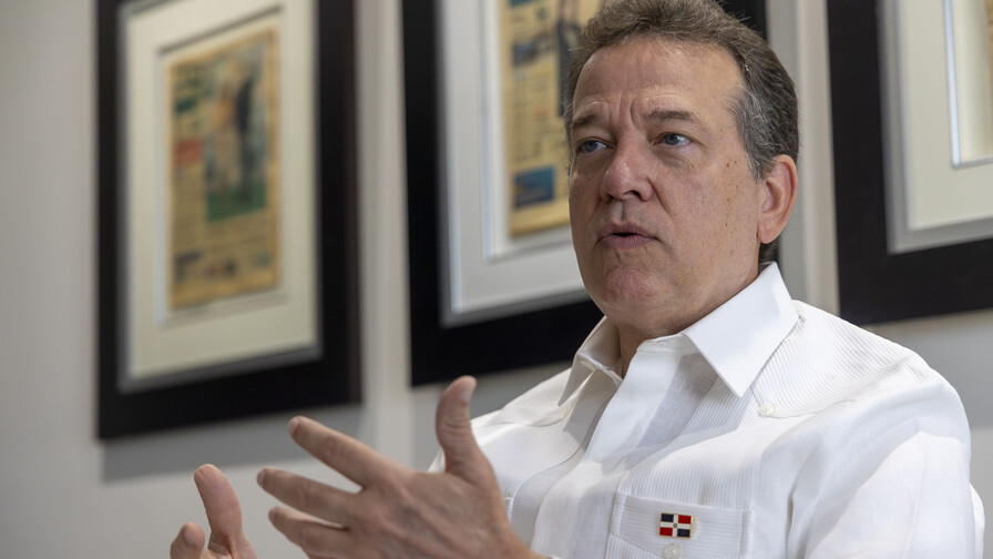 VĆctor (Ito) Bisonó: “El nuevo Código de Construcción entrarĆ” en vigencia en 2027”