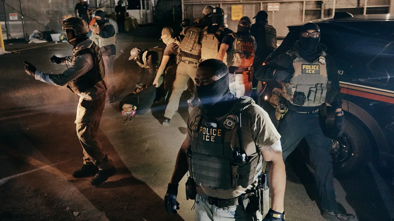 ICE detuvo a más de 10,000 inmigrantes en cinco días, revela el NYT