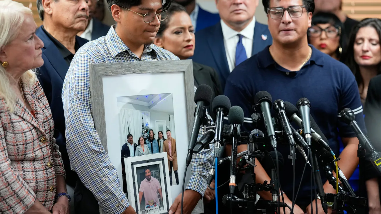 Embajada de MƩxico exige transparencia por la muerte de Lorenzo Salgado Araujo a manos del ICE