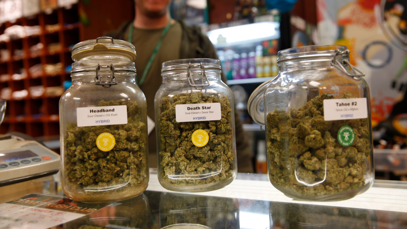 Nueva York alerta por aumento de intoxicaciones con marihuana en niƱos y adolescentes