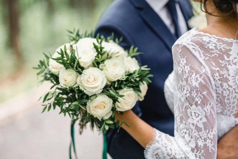EEUU endurece la aplicación de la ley que regula a agencias matrimoniales internacionales