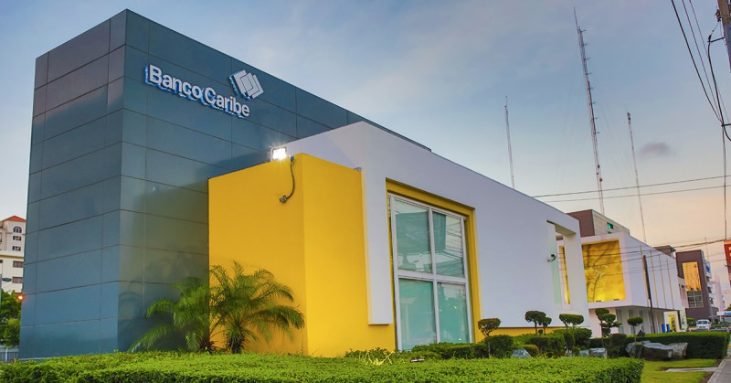 Banco Caribe confirma su calificación “A-” y eleva sus perspectivas de “Estables” a “Positivas”