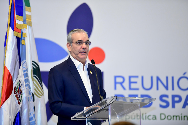 āEl hambre se derrota trabajando todos juntosā, dice Abinader en apertura de XI Reunión Red SPAA