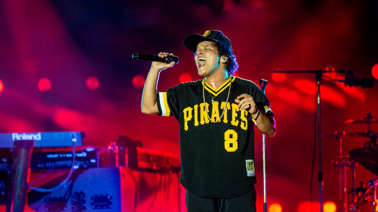 ¿Con dedicatoria especial? Bruno Mars comparte video mencionando a las mujeres latinas