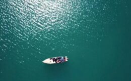 Rescatan a 40 personas tras bote zozobrar al oeste de Puerto Rico; hay varios desaparecidos