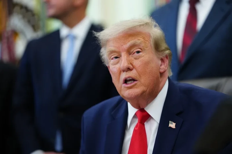 Trump TV inicia con un discurso antiguo mientras cadenas suspenden cobertura conjunta