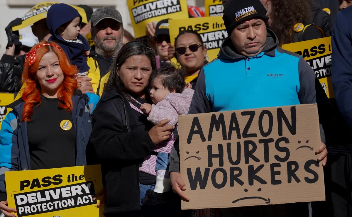 NYC busca regular el reparto de Amazon y reforzar la protección de sus trabajadores