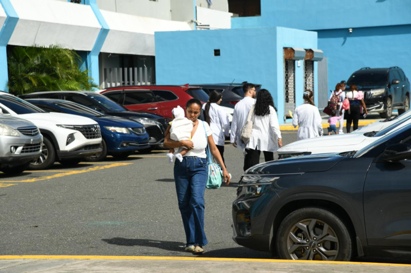 Reportan casos de virus respiratorios y dengue en el Hospital Robert Reid Cabral