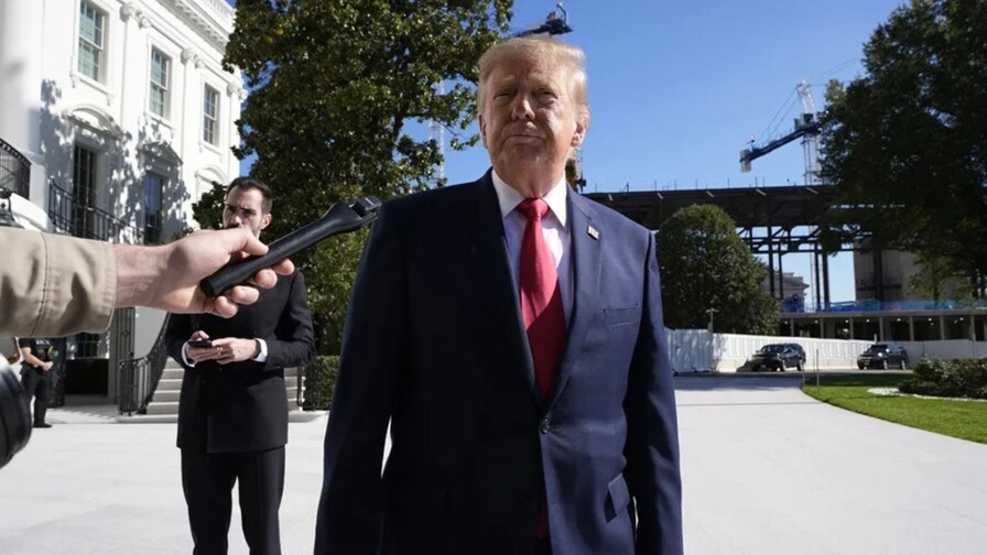 Trump dice que no se involucrará tras proclama de Bolsonaro como verdadero presidente de Brasil