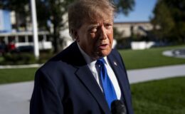 Trump aún no se pronuncia sobre la derrota de su aliado Flávio Bolsonaro
